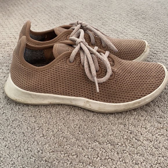 Allbirds Tree Runner Limited Edition Color - Picture 2 of 8